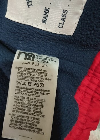 Kırmızı Kapüşonlu Erkek Çocuk Mont - Görsel 3