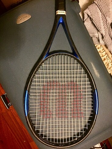 Wilson tenis raketi