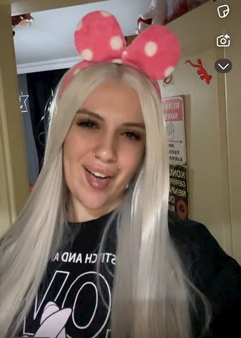 Gri Dantel Detaylı Uzun Tül Sentetik Peruk - Görsel 5