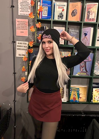 Gri Dantel Detaylı Uzun Tül Sentetik Peruk - Görsel 6