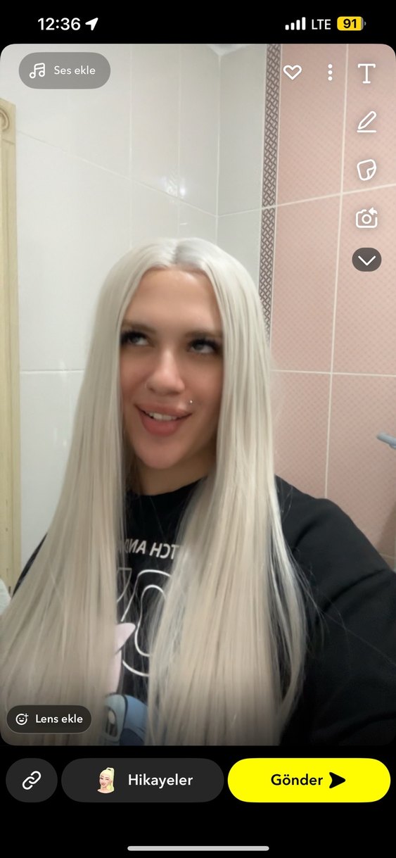 Gri Dantel Detaylı Uzun Tül Sentetik Peruk - Görsel 3