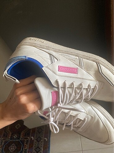 39 Beden reebok sneakers