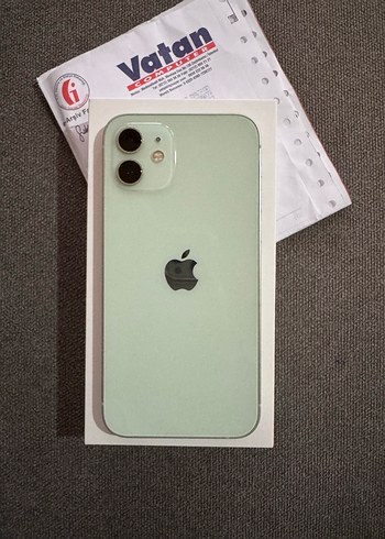 Apple iPhone 12 Yeşil
