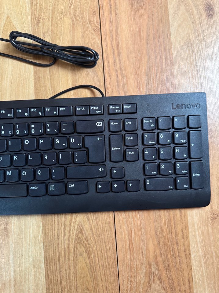 Lenovo Siyah Kablolu Klavye - Görsel 3