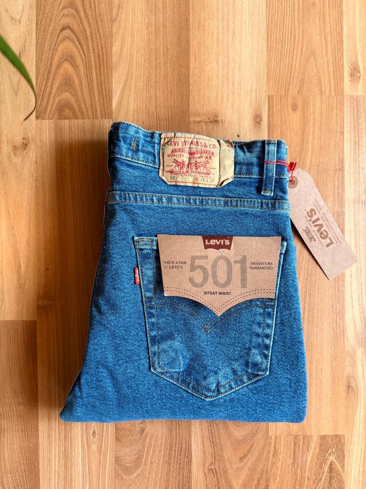 Levis 501 Mavi Denim Jean — görsel 2/9