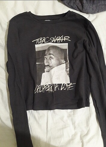 tupac shakur bluz