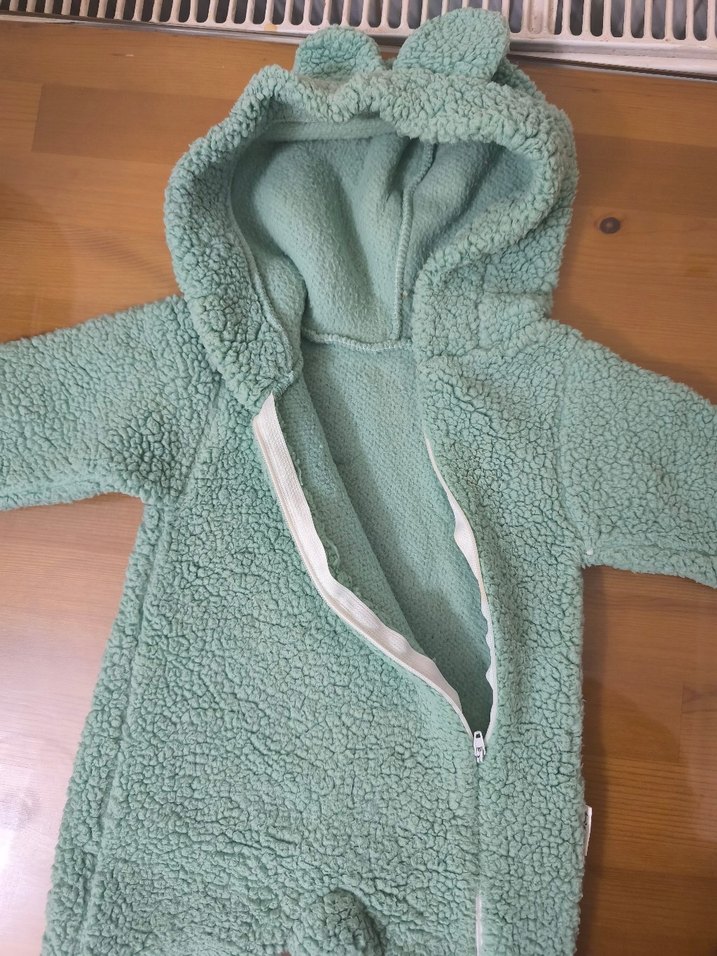 Örgü Detaylı Yeşil Bebek Tulumu - Görsel 2