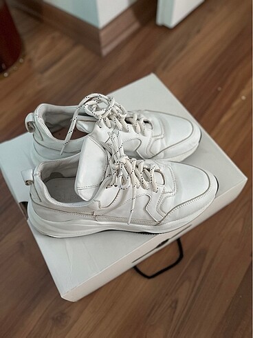 Aldo Sneaker