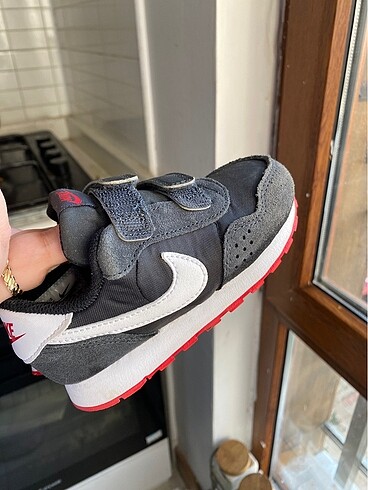 25 Beden Nike Bebek Ayakkabısı