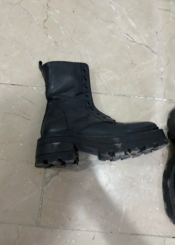 Siyah Gotik Stiletto Topuklu Lastik Kadın Bot - Görsel 2