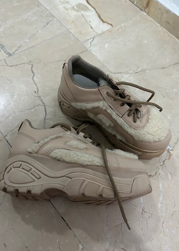 Bej Tüylü Kadın Platform Spor Ayakkabı - Görsel 2