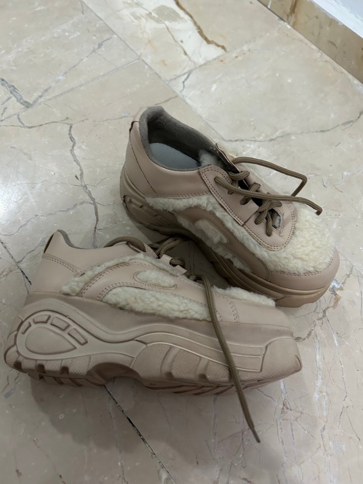 Bej Tüylü Kadın Platform Spor Ayakkabı - Görsel 2