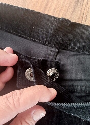 40 Beden İşlemeli İspanyol paça kadife pantolon