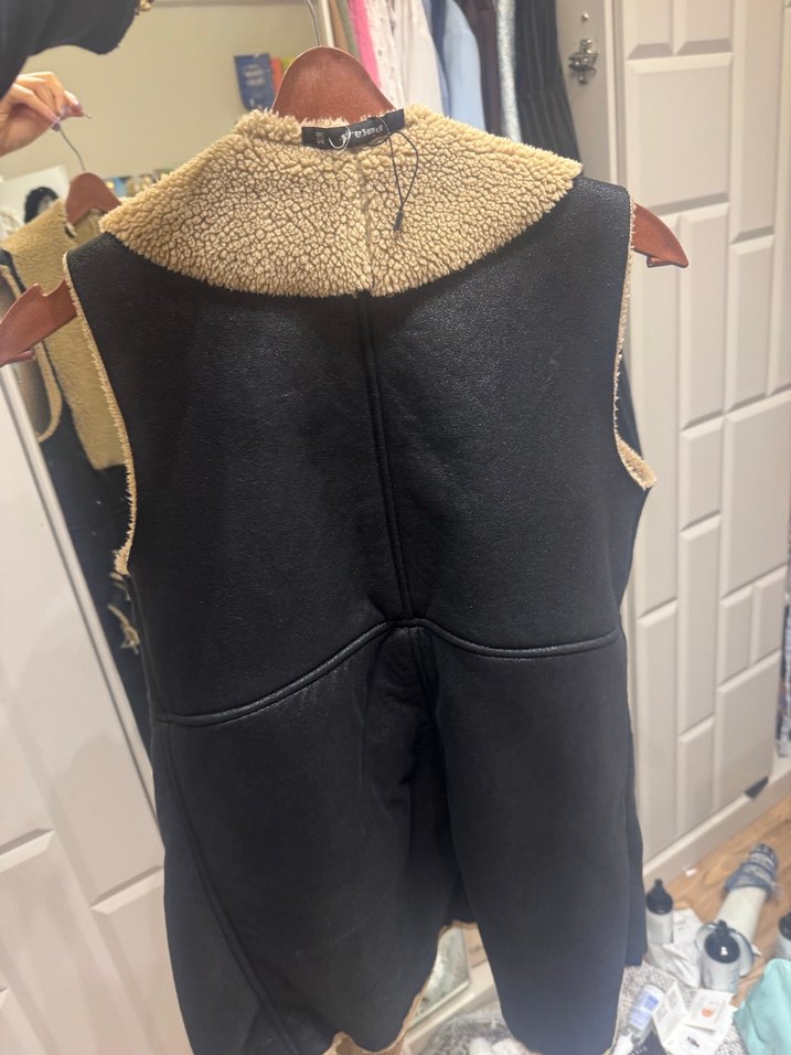 Kahverengi Süet Kürklü Kolsuz Ceket - Görsel 3