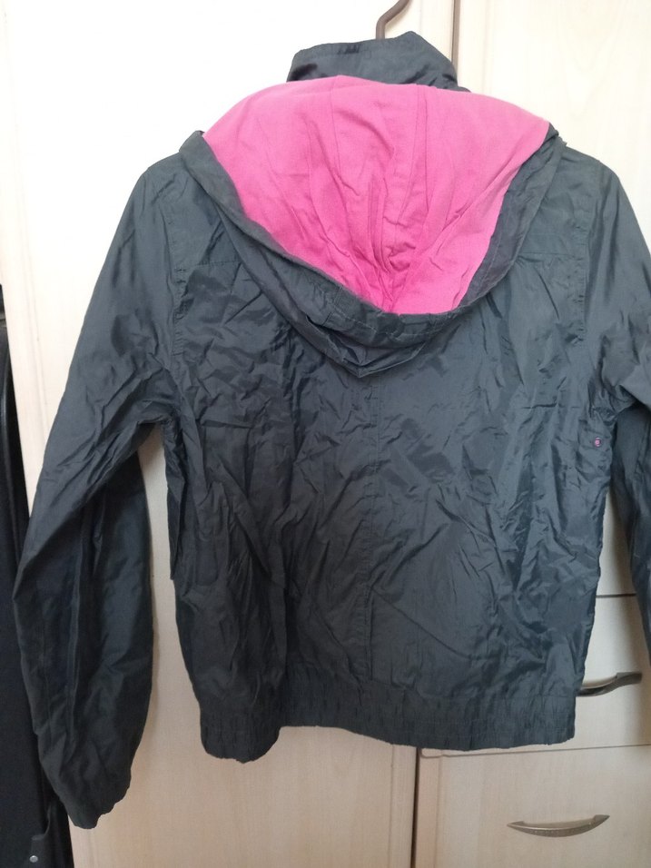 Kapüşonlu Gri Kadın Ceket - Görsel 3