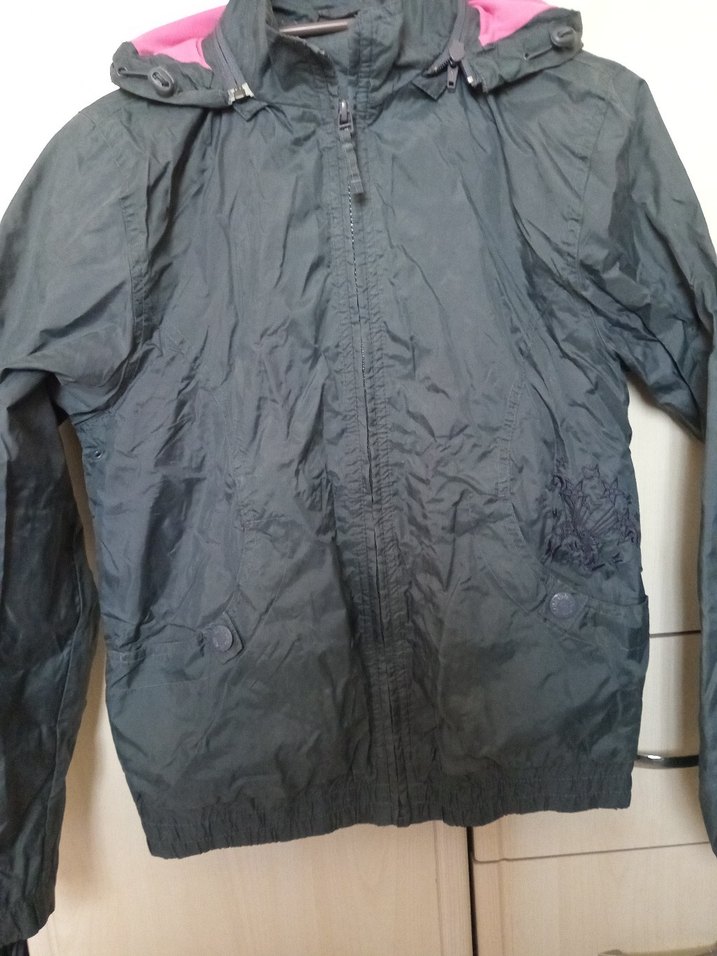 Kapüşonlu Gri Kadın Ceket - Görsel 2