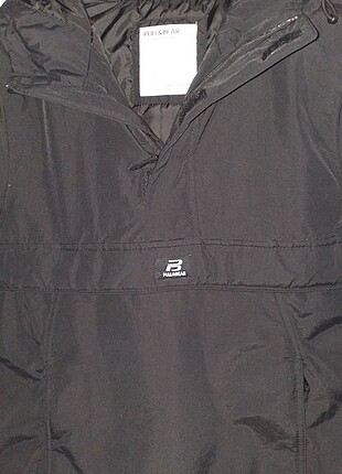 pull and bear mont