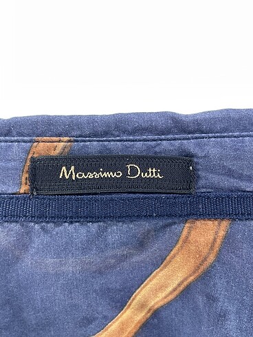 36 Beden çeşitli Renk Massimo Dutti Gömlek %70 İndirimli.