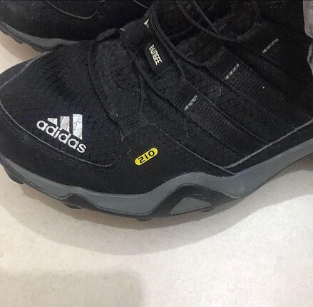 Adidas orijinal bot
