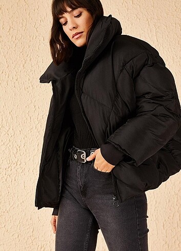 s Beden Bianco lucci Kadın Siyah Oversize Şişme Mont