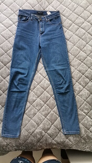 Pantalon ve gömlek
