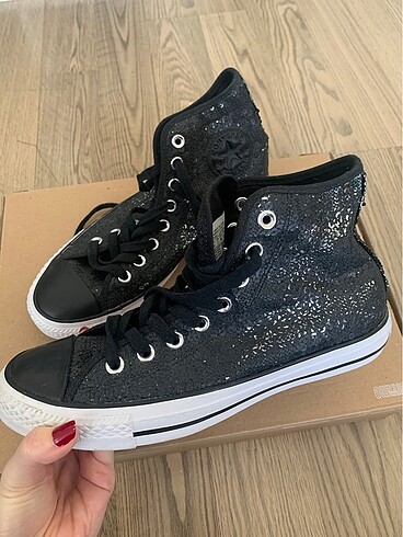 Converse