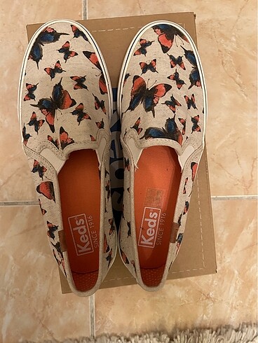 36 Beden çeşitli Renk Keds 36 numara hiç giyilmemiş