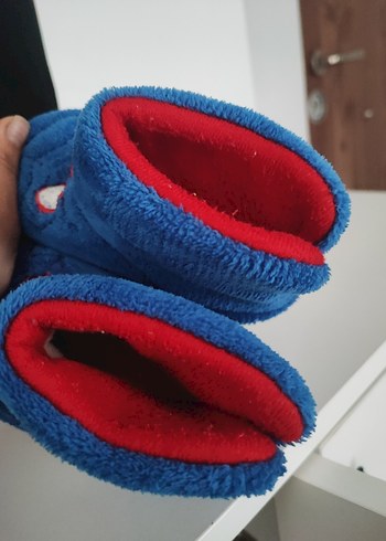 Gezer Erkek Çocuk Renkli Nakışlı Sıcak Terlik