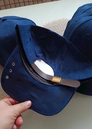 Düğmeli Lacivert Süet Kadın Şapka - Görsel 4