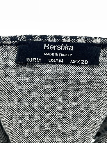 m Beden çeşitli Renk Bershka Mini Üst %70 İndirimli.