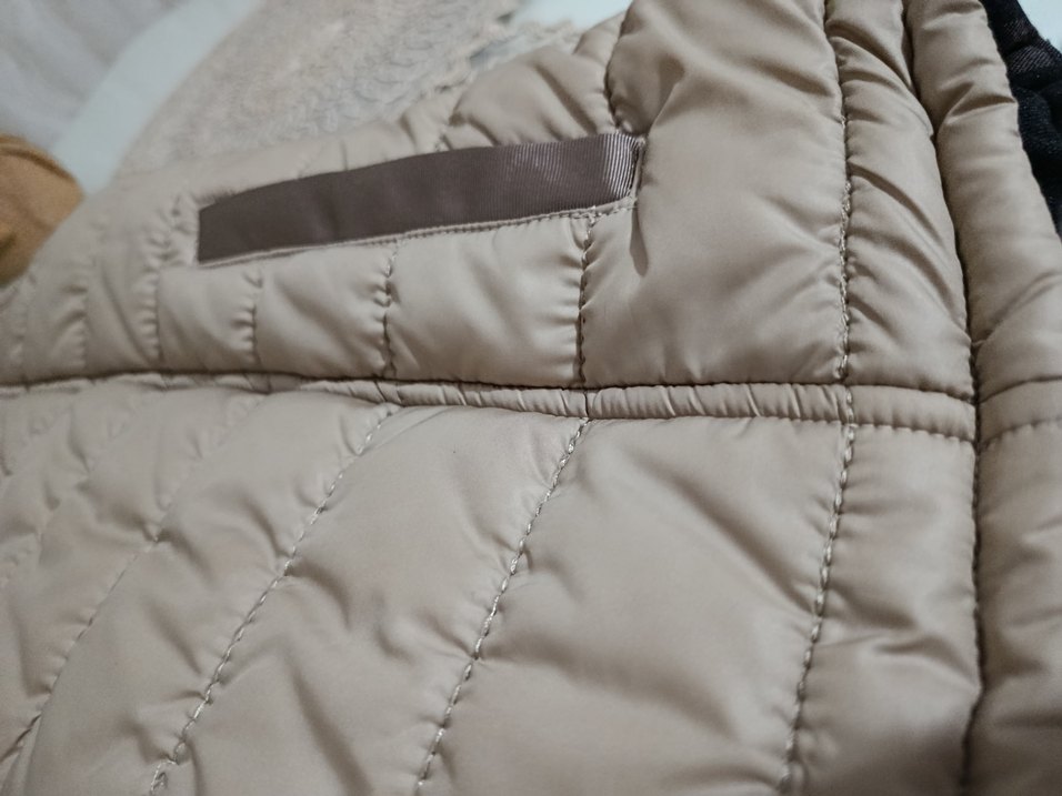 Bej Fermuarlı Kadın Yelek - Görsel 3