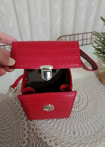 Kırmızı Vintage Yılan Derisi Desenli Deri Çanta - Görsel 3