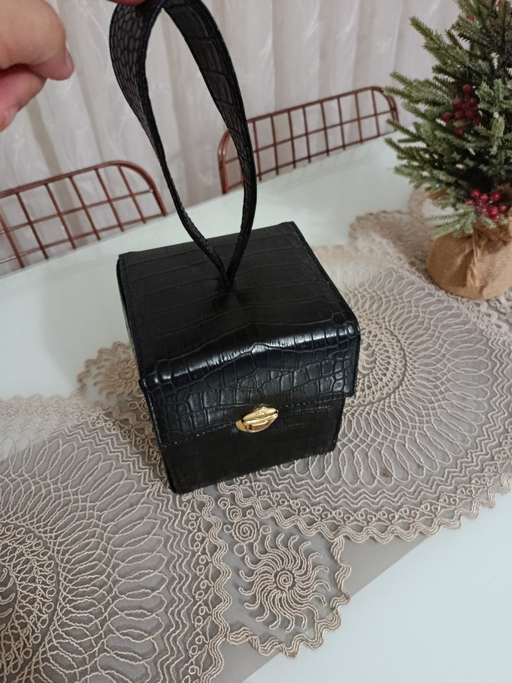 Siyah Yılan Derisi Desenli Vintage - Görsel 2