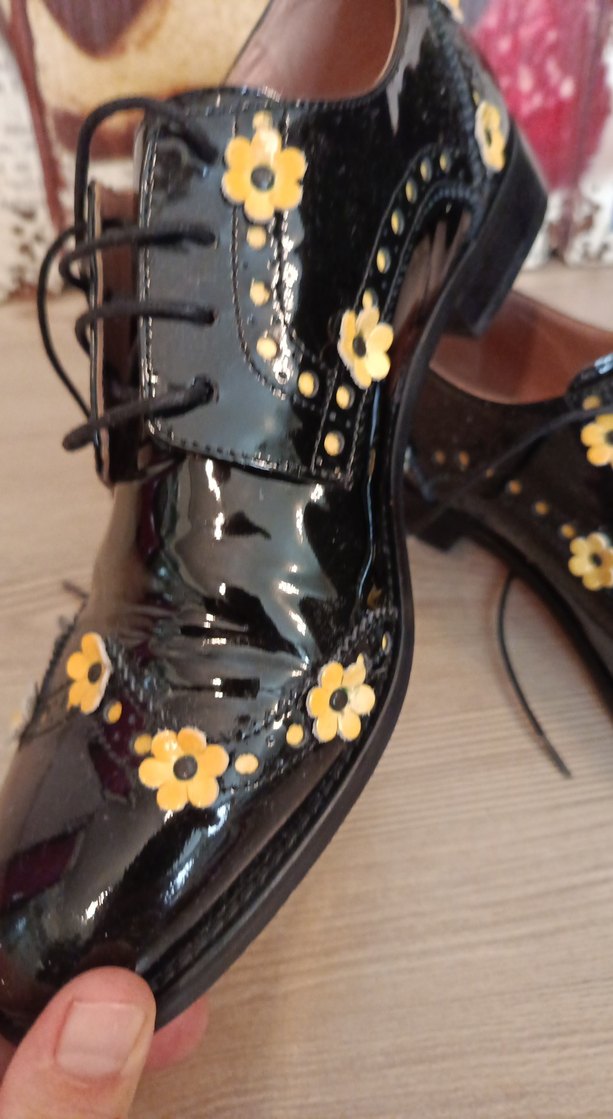 Sarı Çiçekli Kemerli Blok Topuklu Kadın Ayakkabı - Görsel 2