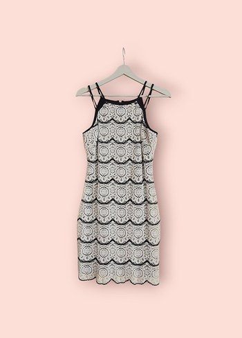 Guess Dantel İşlemeli Beyaz Mini Elbise