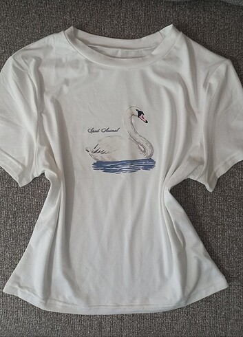 kuğu crop tshirt bluz