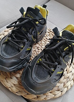 Balenciaga Sneaker