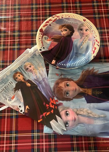 Frozen 2 Temalı Parti Tabakları ve süsleri
