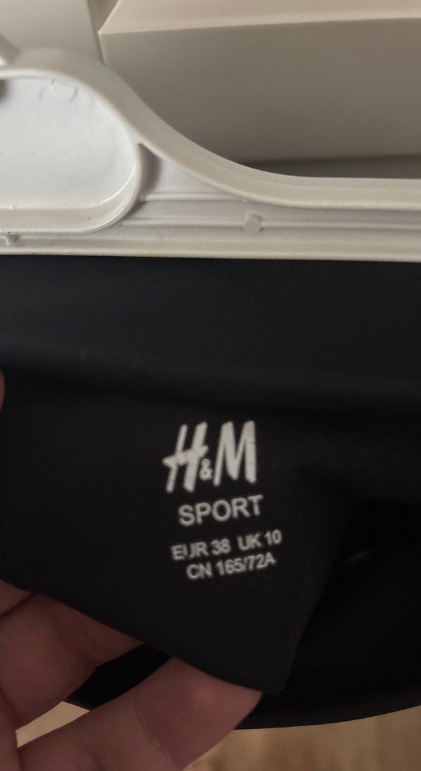 Siyah Mini Hamile Şortu Fırfırlı - Görsel 3