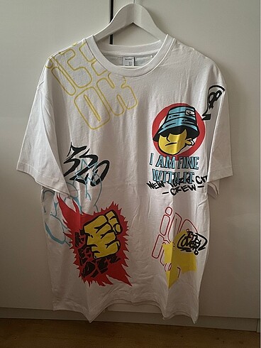 Bershka tshirt