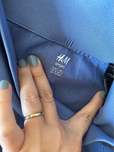 H&M Spor taytı
