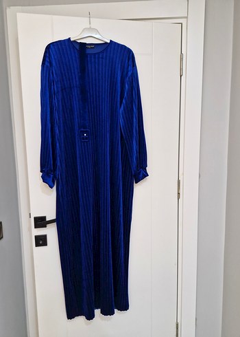 Uzun Kollu Mavi Pilili Kadın Elbise - Görsel 3