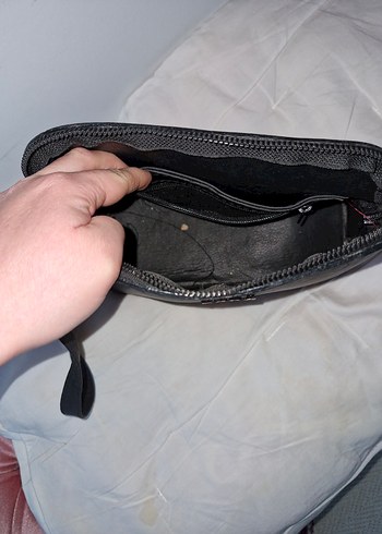 Siyah Deri Fermuarlı Kadın Çanta - Görsel 3