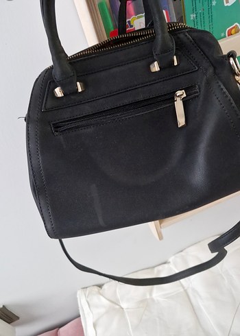 Siyah Deri Tokalı Kadın Çanta - Görsel 3