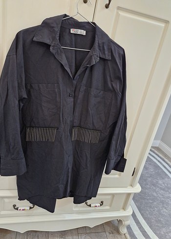 Siyah Uzun Kollu Düğmeli Keten Gömlek - Görsel 4