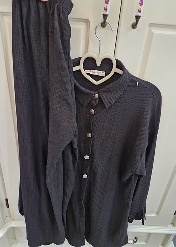 Kadın Siyah düğmeli bürümcük Takım - Görsel 2