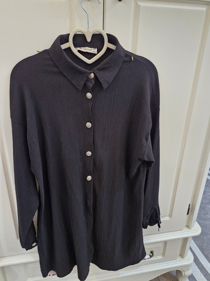 Kadın Siyah düğmeli bürümcük Takım - Görsel 3