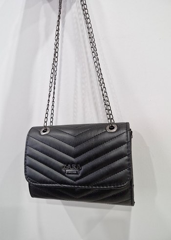 Siyah suni Deri Zincir Detaylı Çanta - Görsel 2