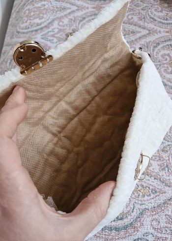 Örgü Beyaz Kadın Çanta Zincir Askılı - Görsel 3