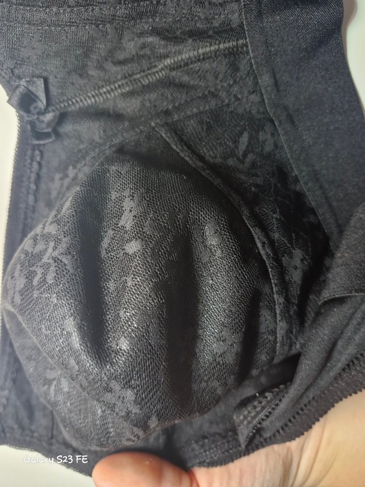 Siyah toparlayıcı ve küçültücü Sütyen - Görsel 4